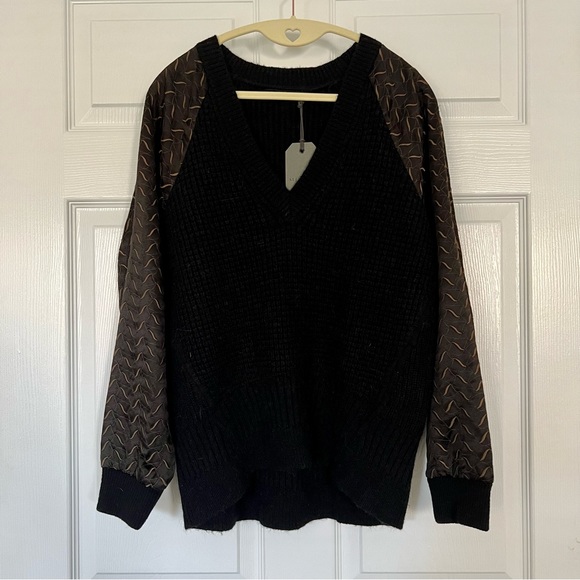 NWT ALLSAINTS
Fia Embroidered Sweater In Black XS - Picture 2 of 9
